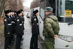 Транспортное сопровождение участников торжественного марша на Красной площади